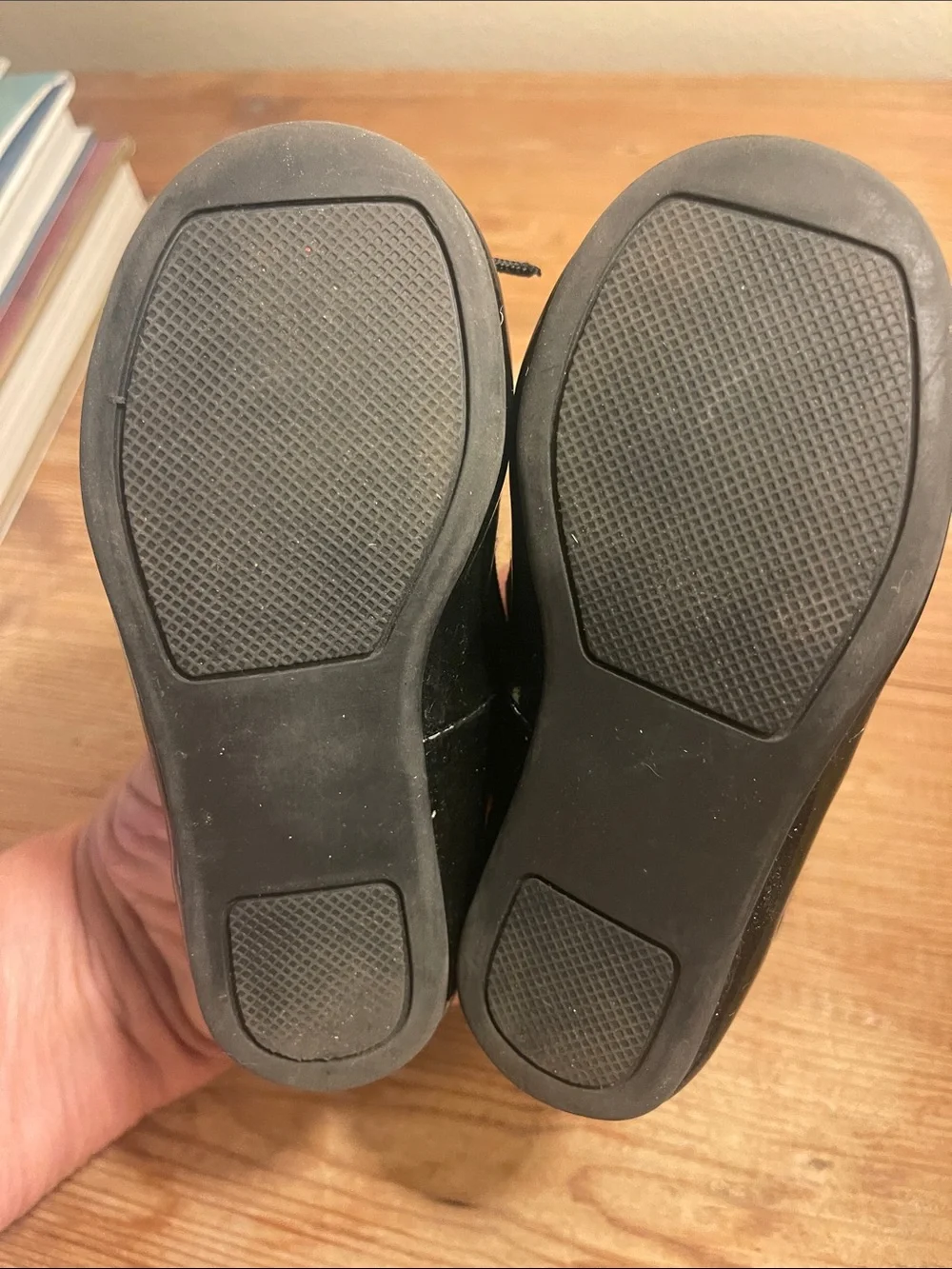 Nordstrom Girls Size 6 1/2M Black Patent Mary Jane Flats with Bow Never Worn